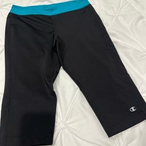 Champion Power flex Yoga pants size Medium. Black & turquoise.